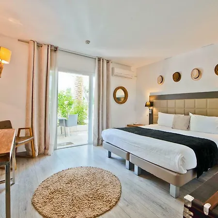 La Cap D'antibes Hotell 4*